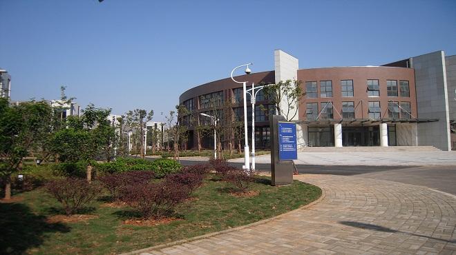 湖北華工高理採購日标綜合淋雨試驗箱一台