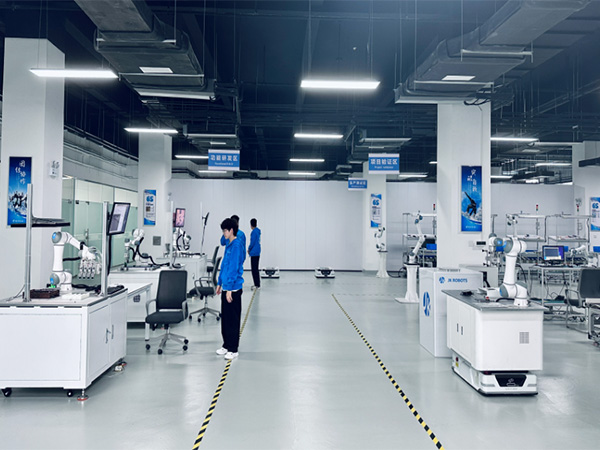 中奕科技攜手嶽信，IP56X 砂塵試驗箱開啓産品防塵新征程